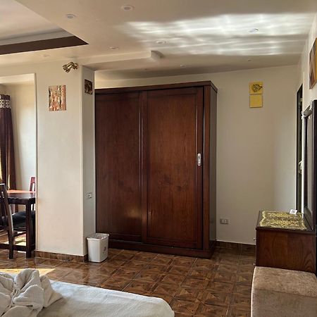 Isis Guest House Nazlet el-Sîsi Eksteriør bilde
